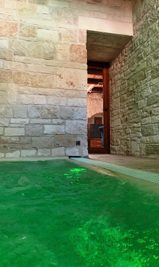 Trulli E Puglia Luxury Suite 알베르벨로 외부 사진
